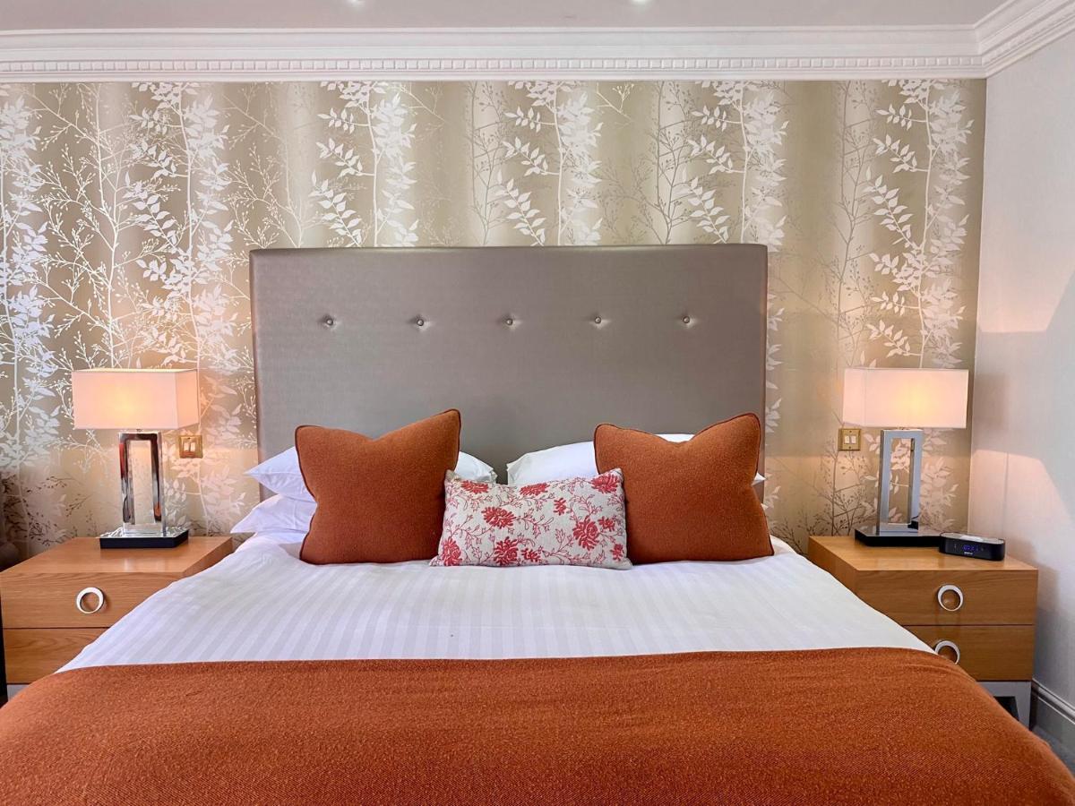 Rowhill Grange Hotel & Utopia Spa Дартфорд Екстериор снимка